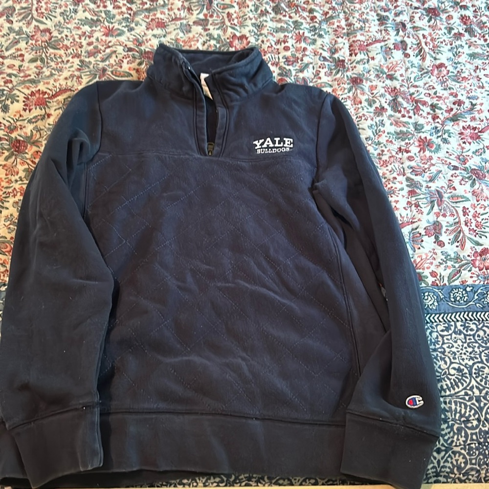 Yale Quilted Pullover